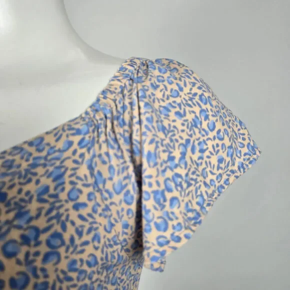 Japna Blue Animal Print V Neck Flutter Sleeve Top Size L - Picture 3 of 8